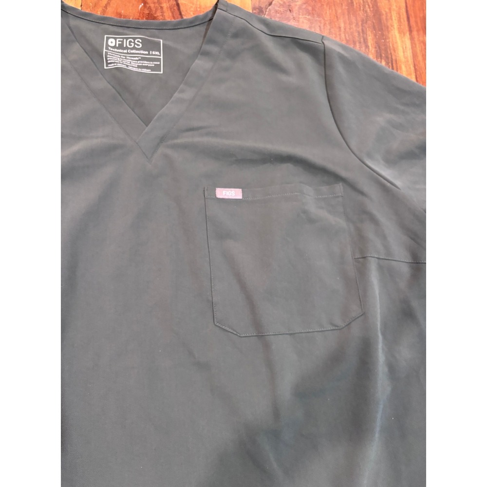 FIGS Catarina scrub top women sz 5XL olive green v-neck pocket technical scrub